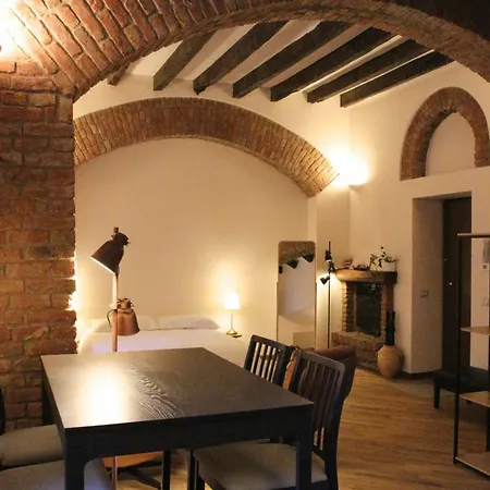 Loft Porta Romana - Duomo 3 Metro Stops 公寓 *
